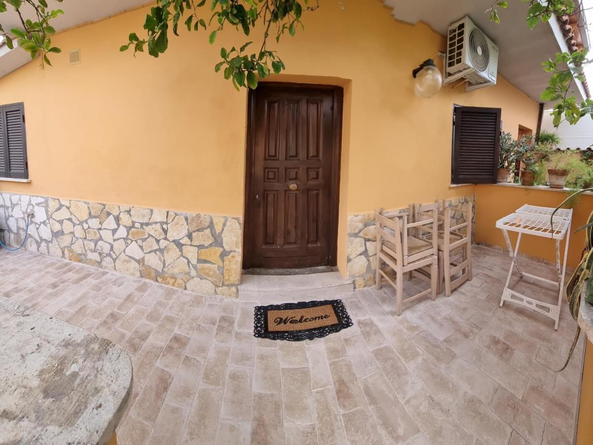 شقة Monolocale Moreno فيوميتشينو المظهر الخارجي الصورة